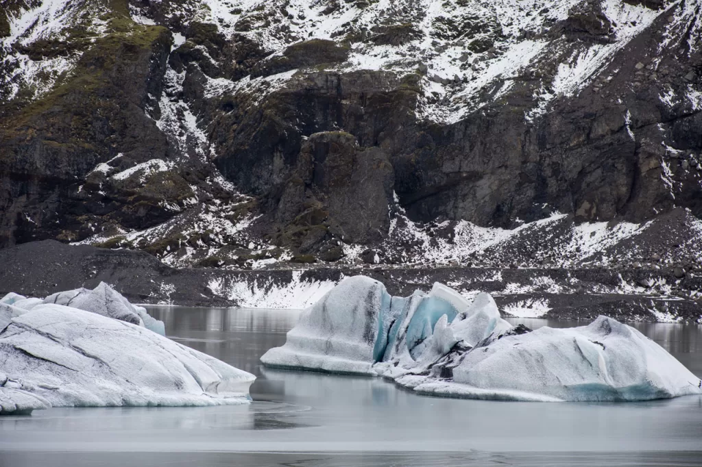 Explorando glaciares impresionantes